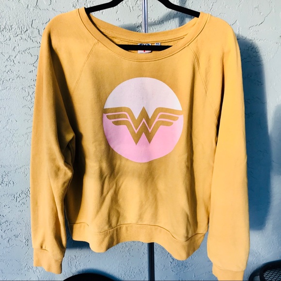 Junk Food Clothing Tops - JUNK FOOD • Wonder Woman, mustard yellow oversized